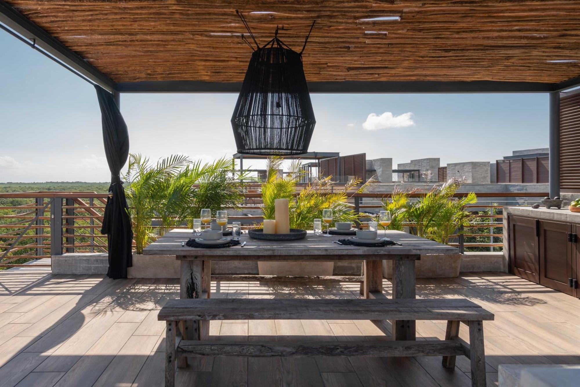 Amazing Penthouse Private Pool Close To Apartment